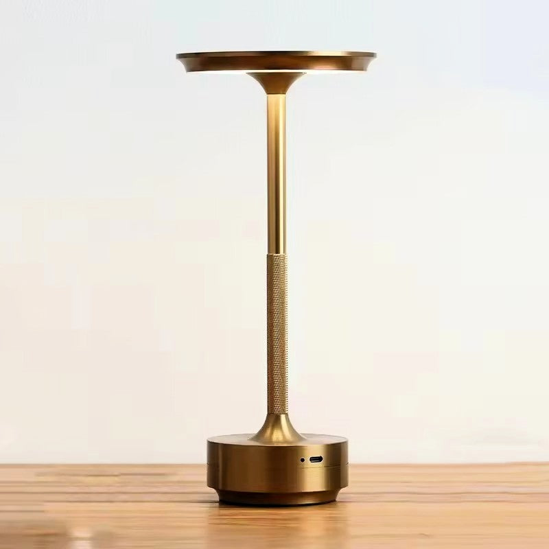 Το κομψό φωτιστικό αφής της TouchLamp™